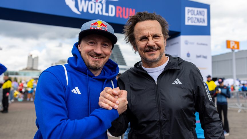 Adam MaAysz i BartAomiej Topa przed startem biegu fot. Damian Kramski